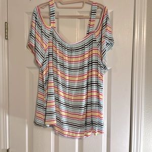 Cold shoulder cute summer shirt!  Pastel colors.  Excellent condition